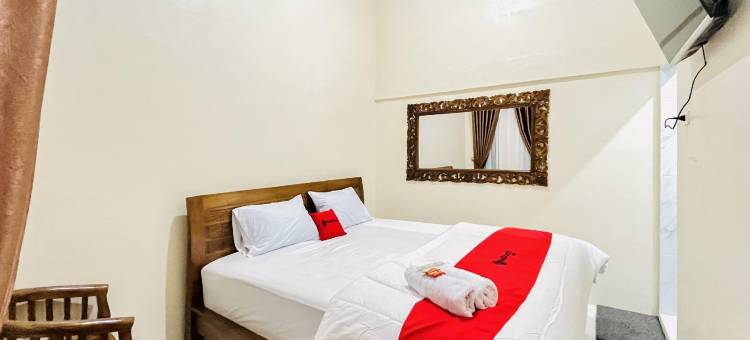 RedDoorz @ Gunari Guest House Merek Karo图片