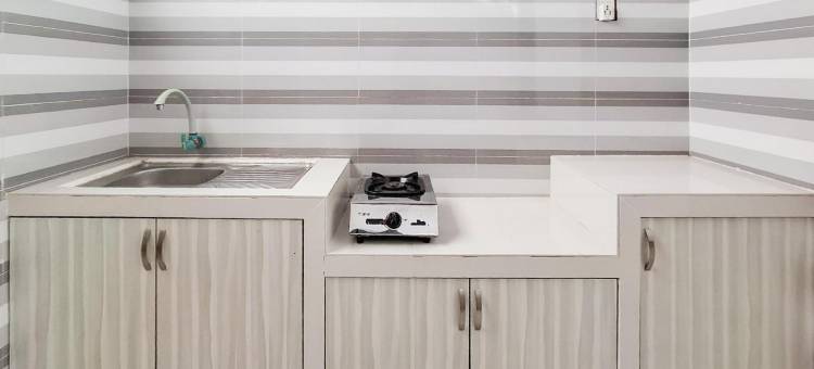 红多兹伊斯兰酒店-近丹戎槟榔市中心(RedDoorz Syariah Near Tanjung Pinang City Center)图片