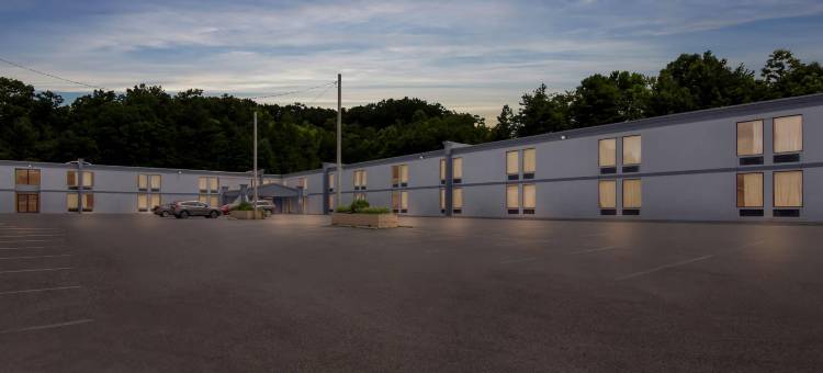 贝克利希望山伊克诺旅馆(Econo Lodge Mt Hope - Beckley North)图片