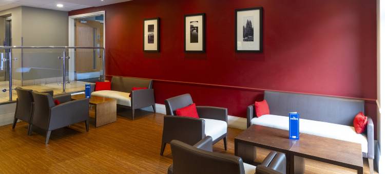 Holiday Inn Express 德罗伊特威奇M5，JCT.5(Holiday Inn Express Droitwich Spa)图片