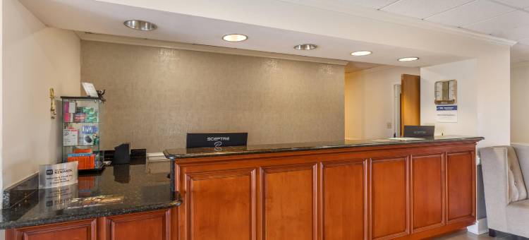 麦迪逊贝斯特韦斯特优质酒店(Best Western Plus Madison Inn)图片