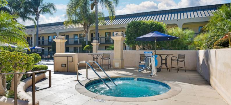 南海岸贝斯特韦斯特优质酒店(Best Western Plus South Coast Inn)图片