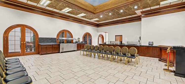 布兰森凯隆酒店(Clarion Hotel Branson)图片