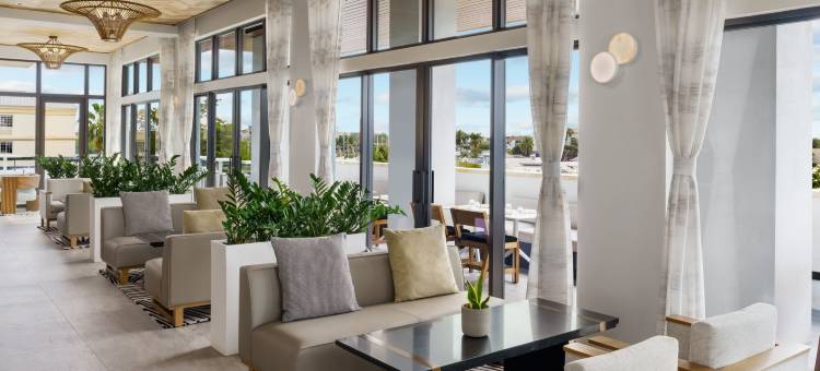 那不勒斯第五大道 AC 酒店(AC Hotel Naples 5th Avenue)图片