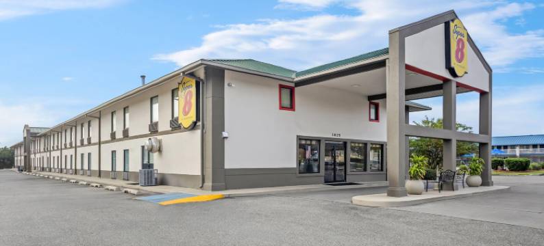 弗多斯塔-会议中心区速8酒店(Super 8 by Wyndham Valdosta GA I-75)图片