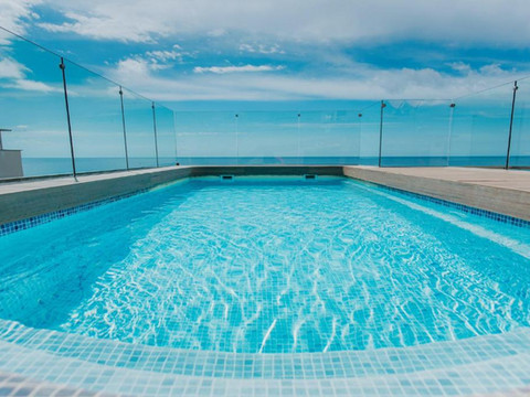 米拉马尔4高级高级酒店