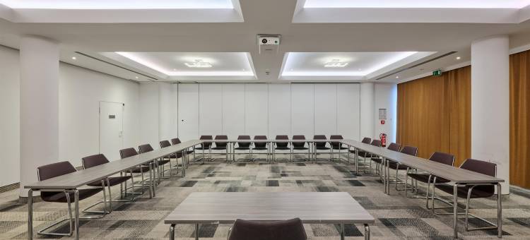 优品迎斯图加特巴德坎施塔特酒店(Premier Inn Stuttgart Bad Cannstatt)图片