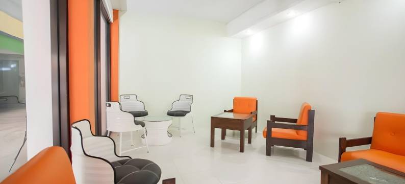 红多兹酒店-近佩特拉大学2号(RedDoorz Near Petra University 2)图片