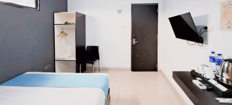 Sans Stay Raja Soeta Hostel Lampung图片