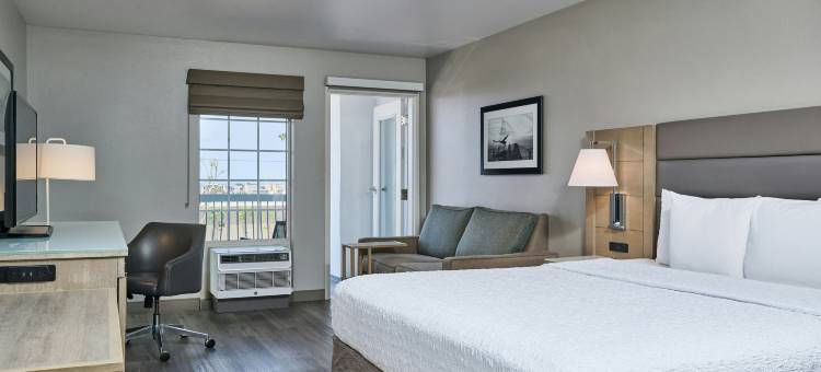 贺茂沙海滩欢朋套房酒店(Hampton Inn and Suites Hermosa Beach)图片