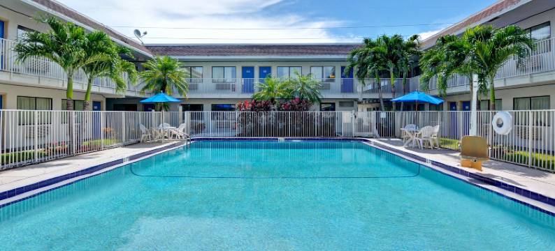 达尼亚滩6号汽车旅馆(Motel 6 Dania Beach, FL)图片