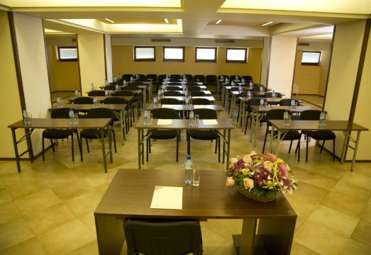 Yantra Grand Hotel Hotel Overview