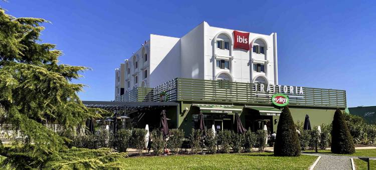 宜必思波尔多佩萨克 Route Des Vins 酒店(Ibis Bordeaux Pessac Route des Vins)图片