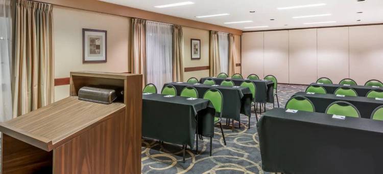 格林斯堡温德姆呗盟套房酒店(Baymont by Wyndham Greensburg)图片