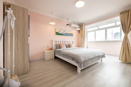 城市主题叶小姐民宿(山东北路分店)