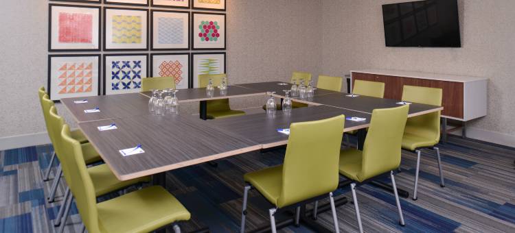 智选假日套房酒店史蒂文斯波因特(Holiday Inn Express & Suites Stevens Point)图片