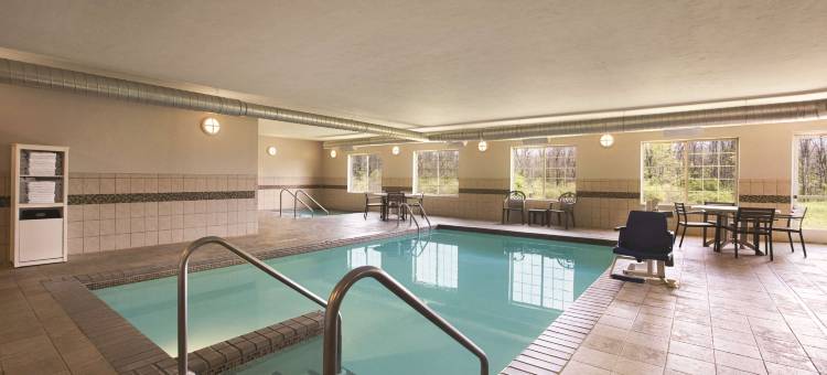 北绿湾丽笙乡村旅馆及套房(Country Inn & Suites by Radisson, Green Bay North)图片
