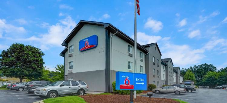 乔治亚杜鲁斯 6 号开间 - 近天然气南区(Studio 6 Duluth, GA - Near Gas South District)图片