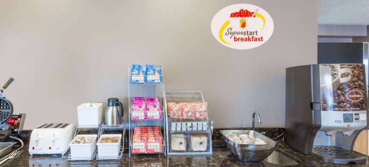 卡罗尔东速8酒店(Super 8 by Wyndham Carroll/East)图片