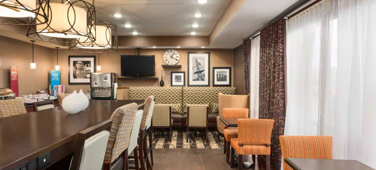 东威奇托欢朋酒店(Hampton Inn by Hilton Wichita-East)图片