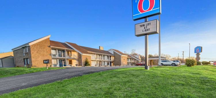 维珍尼亚希尔斯维尔 6 号汽车旅馆(Motel 6 Hillsville, VA)图片