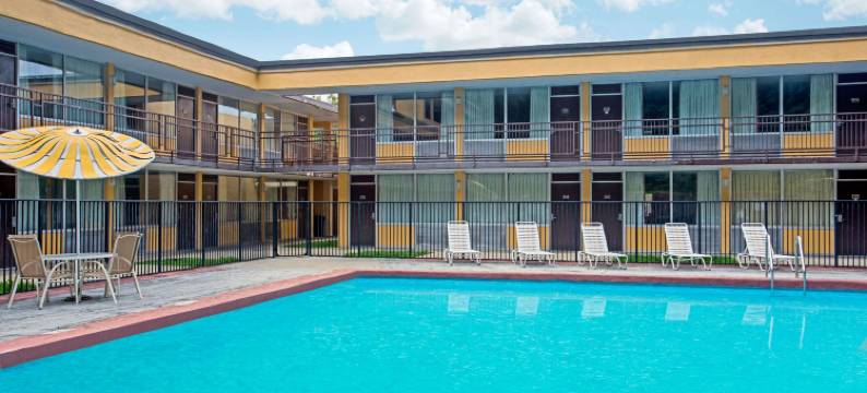 Bristol Parkway Inn图片