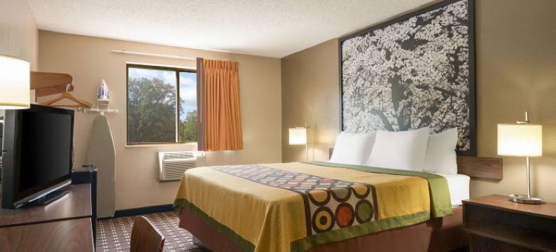 梅菲尔德速8酒店(Super 8 by Wyndham Mayfield)图片