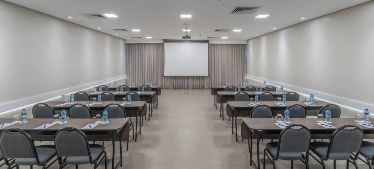 库亚巴德维尔高级酒店(Hotel Deville Prime Cuiabá)图片