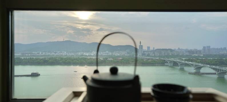 瞰洲民宿(下河街2号分店)图片