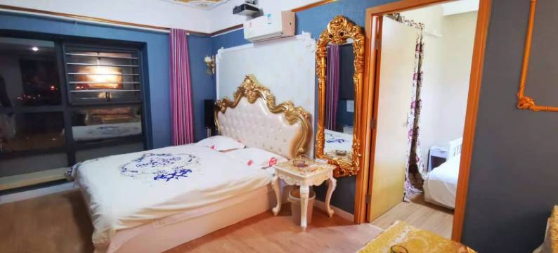 情有独钟主题公寓(北城街分店)图片