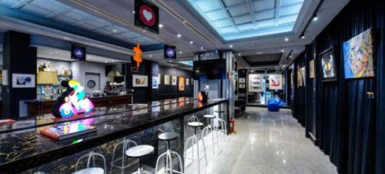 准将艺术酒店(Admiral Art Hotel)图片