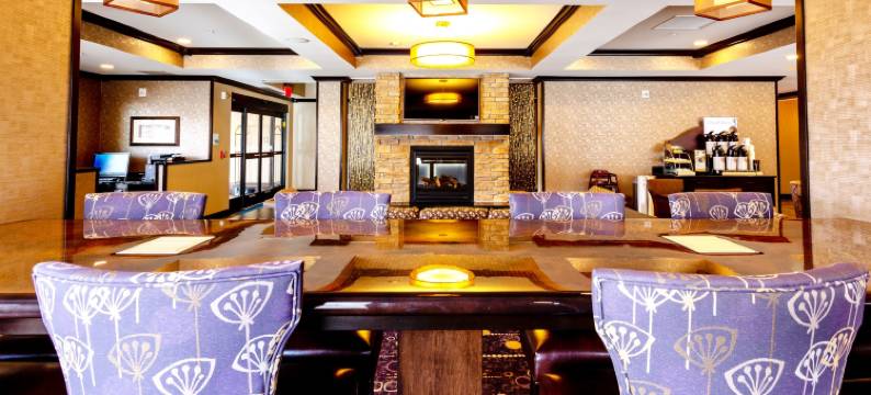 智选假日套房酒店比灵斯(Holiday Inn Express & Suites BILLINGS WEST by IHG)图片