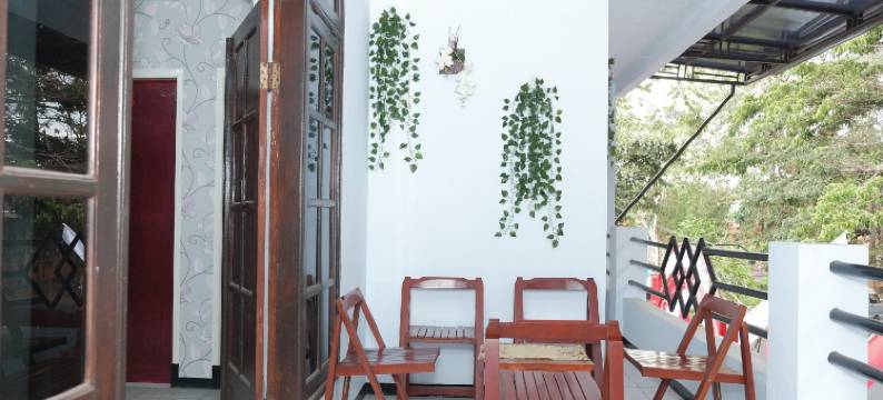 OYO-1380赛车场伊斯兰家庭旅馆(OYO 1380 Velodrome Family House Syariah)图片