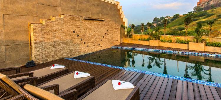 瓜廖尔克拉克斯套房旅馆(Clarks Inn Suite Gwalior)图片