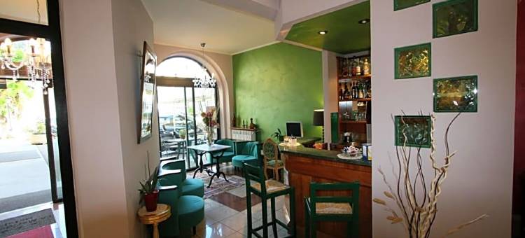 拉梅里迪亚那酒店(Hotel la Meridiana)图片