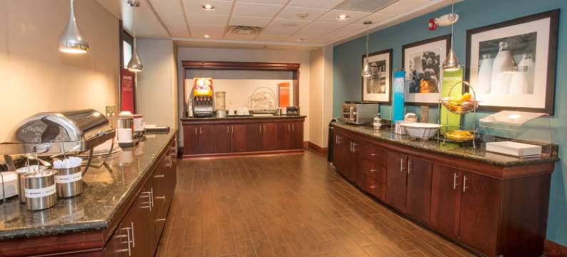 代顿机场欢朋套房酒店(Hampton Inn & Suites Dayton-Airport)图片