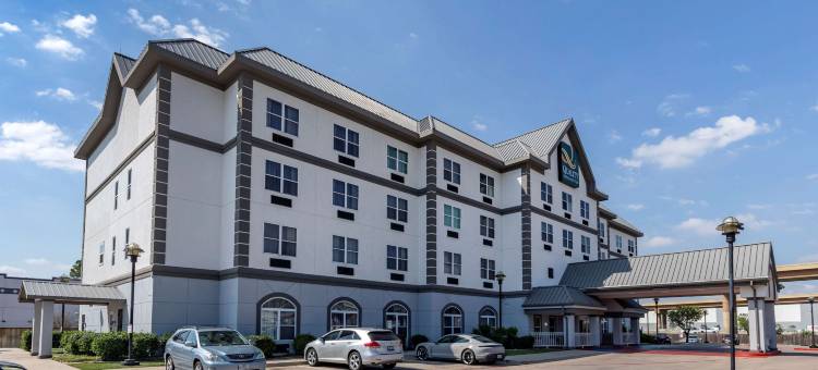 I-35东核桃山凯艺套房酒店(Quality Inn & Suites I-35 E-Walnut Hill)图片