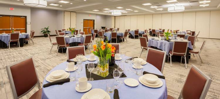 罗利达勒姆机场福朋喜来登酒店(Four Points by Sheraton Raleigh Durham Airport)图片