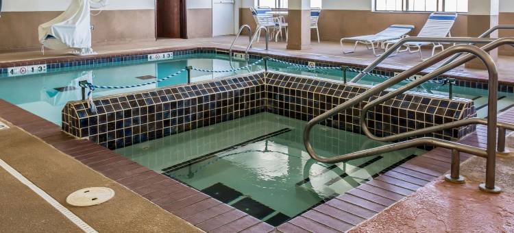 盖蒙品质酒店(Quality Inn & Suites)图片