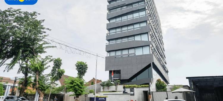 ARTOTEL加查马达三宝垄(Artotel Gajahmada Semarang)图片
