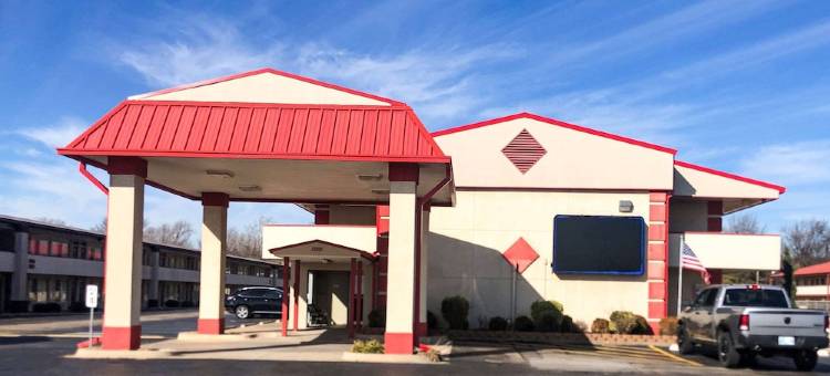 依康诺俄克拉何马城东北部酒店(Econo Lodge Oklahoma City Northeast)图片