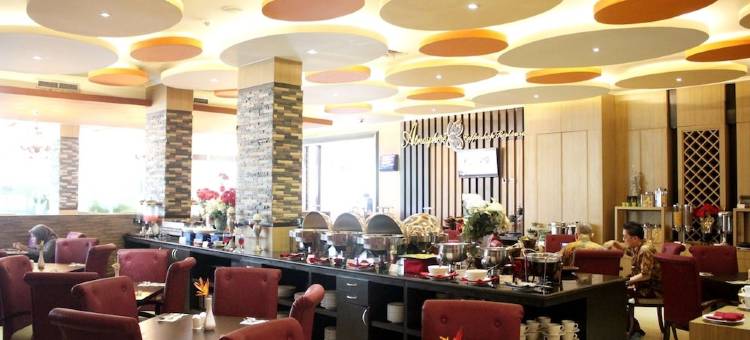 蓝宝石天空酒店及会议(Sapphire Sky Hotel & Conference)图片