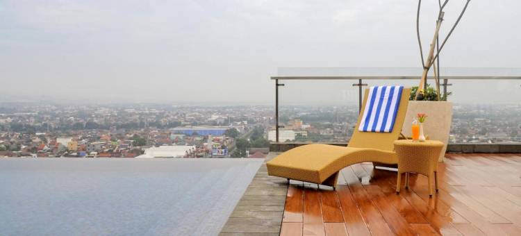 潘达纳兰路易斯肯尼酒店(Louis Kienne Hotel Pandanaran)图片