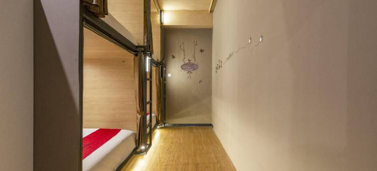 红多兹青年旅馆-近玛琅火车站3号(Reddoorz Hostel Near Malang Train Station 3)图片
