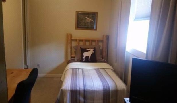 Jewel Lake Bed and Breakfast Hotel Overview