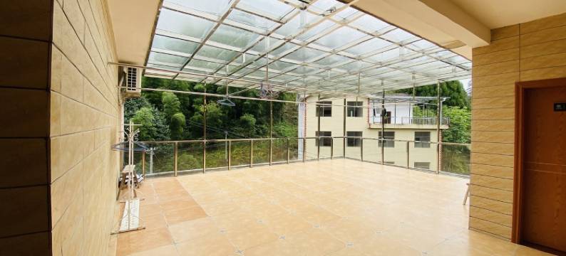 井冈山风景区井格民宿(中信隧道分店)图片