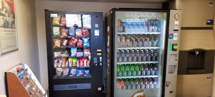 格林斯伯勒体育馆红屋顶酒店(Red Roof Inn Greensboro Coliseum)图片