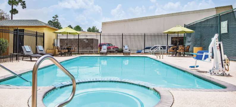 La Quinta Inn & Suites by Wyndham the Woodlands/Spring图片