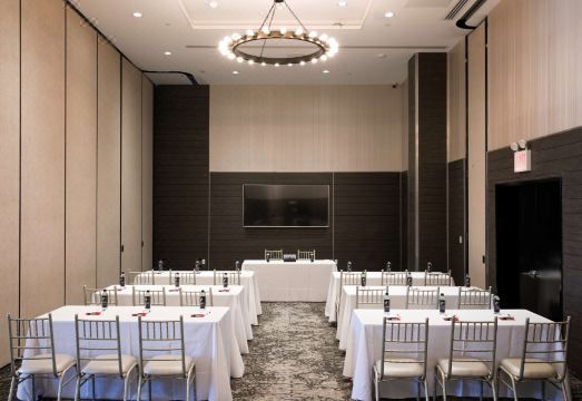 Ravel Hotel Trademark Collection by Wyndham Hotel Overview