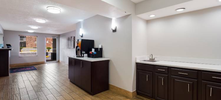 哥伦比亚SC机场红顶酒店(Red Roof Inn Columbia, SC Airport)图片